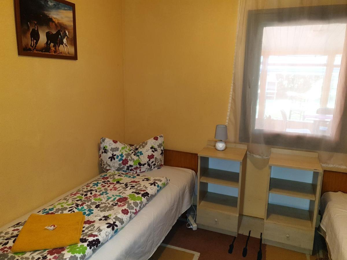 Raba Part Apartman Aparthotel Rabaszentmihaly Eksteriør bilde